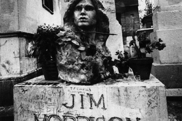 La tomba di Jim Morrison a Père-Lachaise