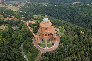 I Portici di San Luca a Bologna