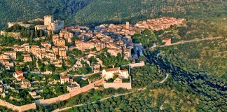Cosa fare e vedere nel borgo di Sermoneta Il Borgo di Sermoneta