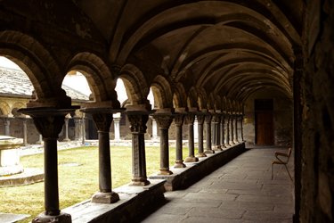 La collegiata e il chiostro di Sant'Orso ad Aosta