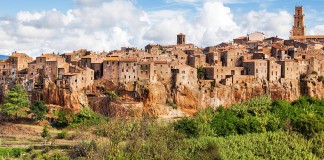 Pitigliano