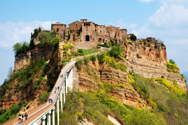 Il Ponte e la porta di Santa Maria a Civita di Bagnoregio