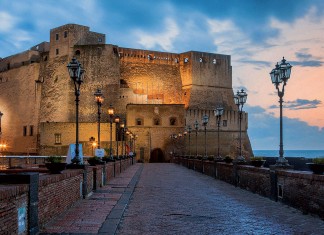 Castel dell'Ovo a Napoli