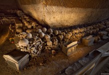 Il Cimitero delle Fontanelle a Napoli: storia, leggende, orari, prezzi dei biglietti, come arrivare Il Cimitero delle Fontanelle a Napoli