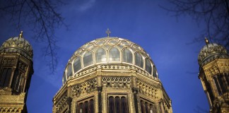 La Nuova Sinagoga di Berlino La Nuova Sinagoga di Berlino