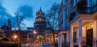 Il Victoria and Albert Museum a Londra Il Victoria and Albert Museum a Londra