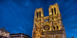 La Chiesa di Notre-Dame a Parigi La Chiesa di Notre-Dame a Parigi