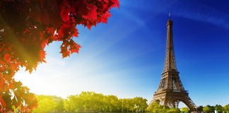 La Torre Eiffel di Parigi: cosa vedere, orari di apertura e costo del biglietto La Torre Eiffel di Parigi
