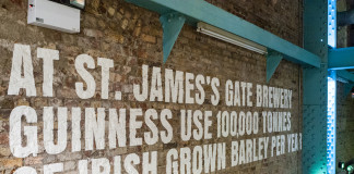 Il Guinness Storehouse a Dublino Guiness Storehouse a Dublino.