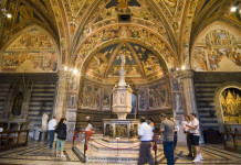 Il Battistero di Siena Il Battistero di Siena
