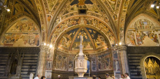Il Battistero di Siena Il Battistero di Siena
