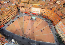 Piazza del Campo a Siena Piazza del Campo a Siena