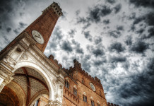 La Torre del Mangia a Siena La Torre del Mangia a Siena