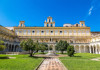 Cosa vedere a Napoli in 2 giorni: itinerario completo Il Chiostro Grande della Certosa di San Martino