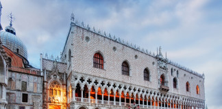 Il Palazzo Ducale di Venezia Il Palazzo Ducale di Venezia