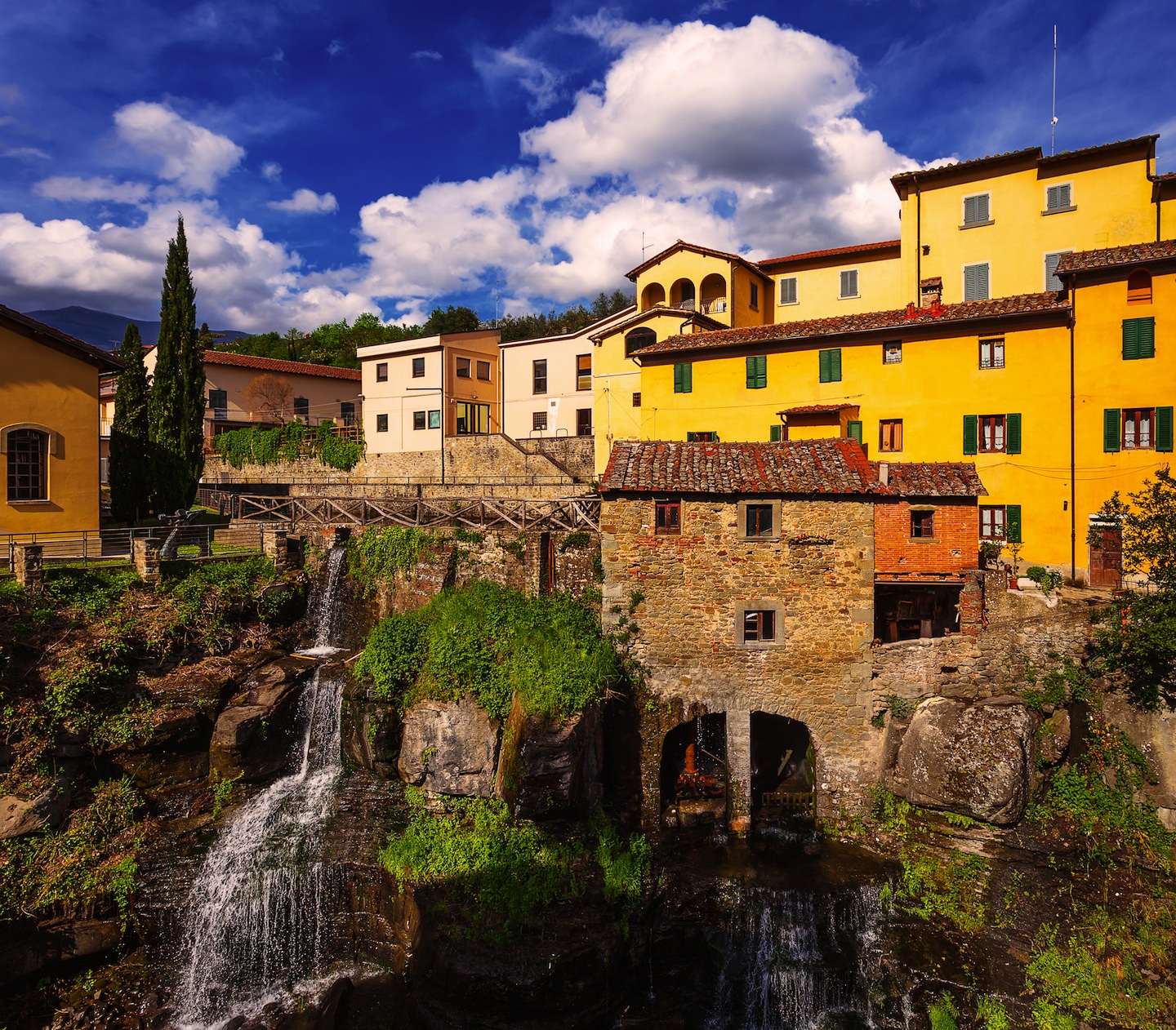 Loro Ciuffenna in Toscana Visitare il borgo di Loro Ciuffenna