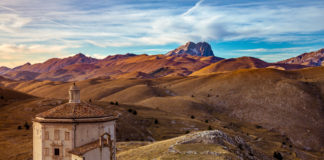 Il borgo di Rocca Calascio Rocca Calascio