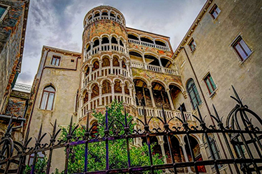 Scala Contarini del Bovolo a Venezia