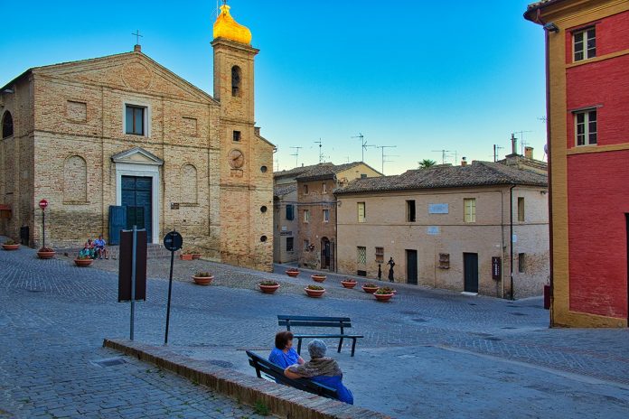 La Piazzola del Sabato del Villaggio