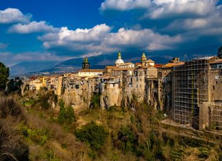 Vista su Sant'Agata de' Goti