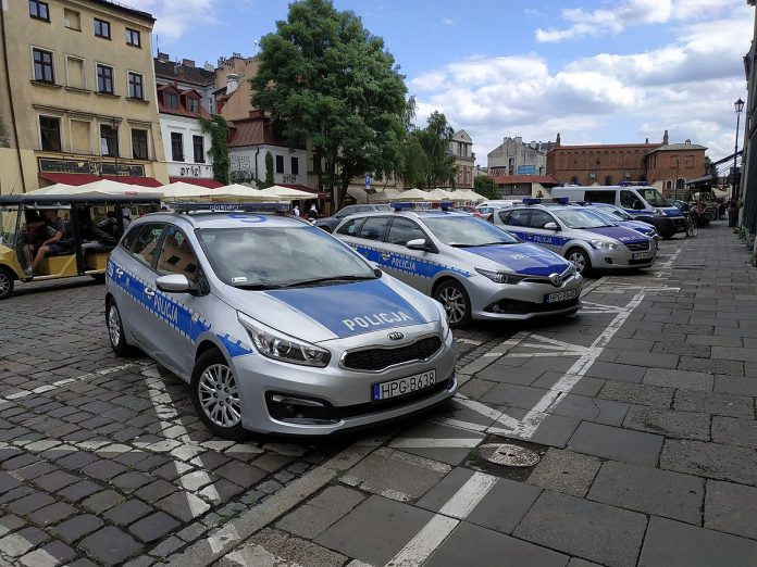 Consigli utili per visitare Cracovia: zone pericolose, emergenze, ospedali, moneta e bancomat