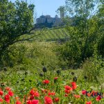 La Chiesa di Santa Maria di Castello vista dalla valle