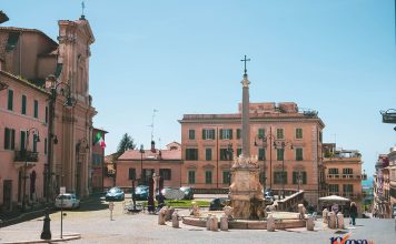 Cosa vedere a Tarquinia - Piazza Matteotti con la fontana