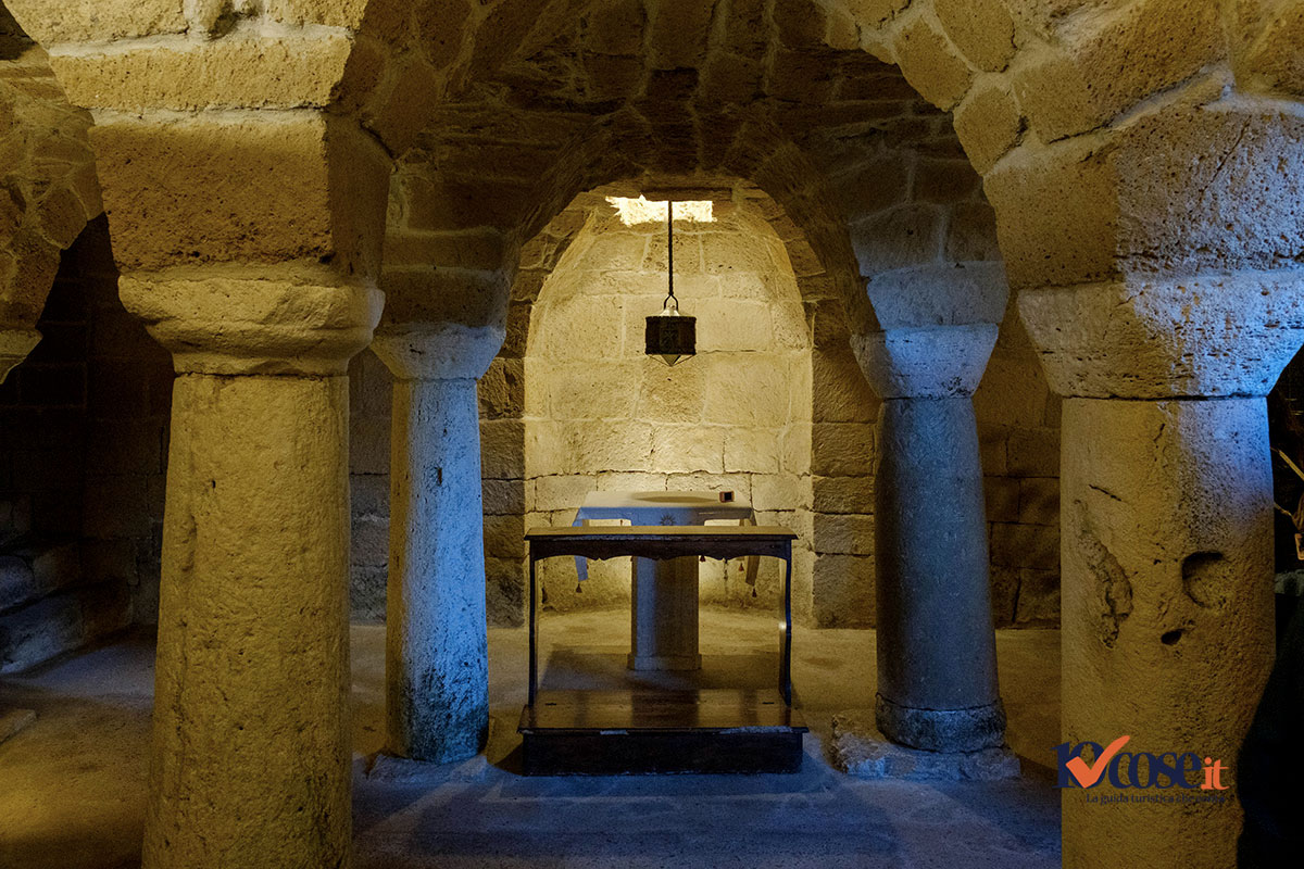 La Cripta del Duomo dei Santi Pietro e Paolo di Sovana La Cripta del Duomo dei Santi Pietro e Paolo di Sovana